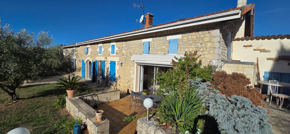 Vente Maison PROPRIÉTÉ CHARENTAISE AVEC OLIVERAIE, 4HA DE TERRAIN, VUE ESTUAIRE Mirambeau