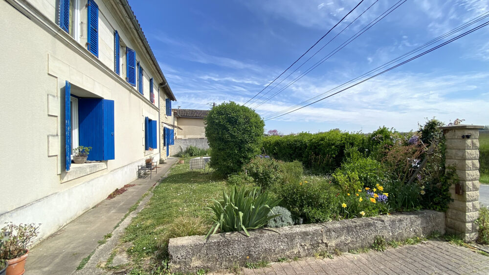 Longère avec dépendances, garages 300 m2, jardin, proche estuaire