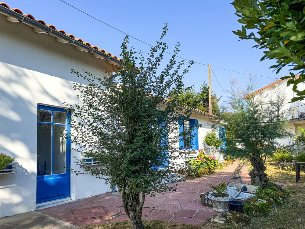 Maison principale 146 m2 et sa maison d'invités 40 m2