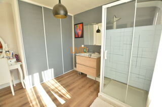  Maison � vendre 8 pi�ces 140 m�