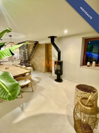  Maison � vendre 8 pi�ces 200 m�