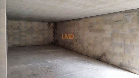  Parking / Garage � louer 28 m�