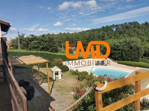   Villa de plain-pied de 102 m avec piscine et trs belle vue Maison - 5 pice(s) - 102 m