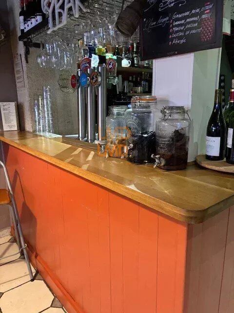 Restaurant Pizzeria 80 M2 175000 75018 Paris 18me