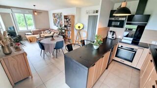  Appartement  vendre 4 pices 84 m