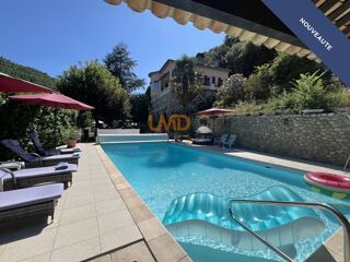  Maison  vendre 11 pices 250 m