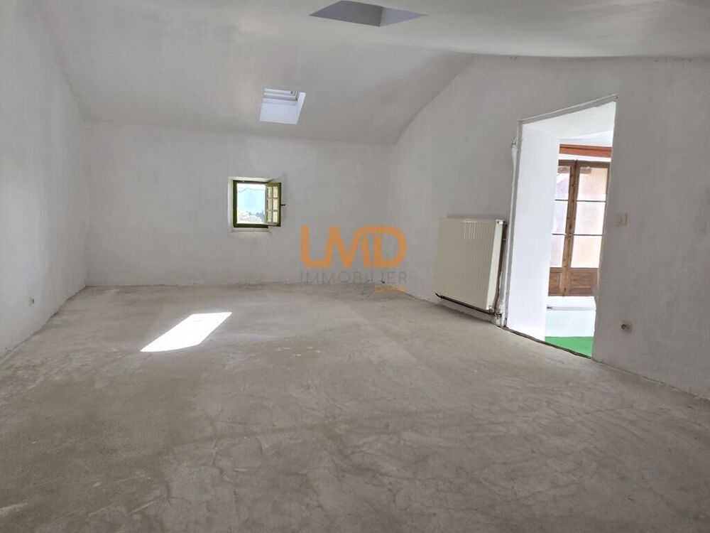 � vendre  Maison Gordes (84220)