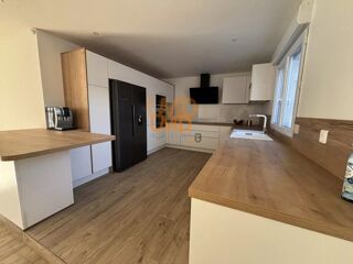  Maison � vendre 5 pi�ces 165 m�