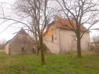  Maison � vendre 4 pi�ces 150 m�