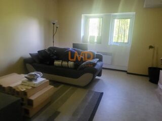  Appartement à louer 3 pièces 45 m²
