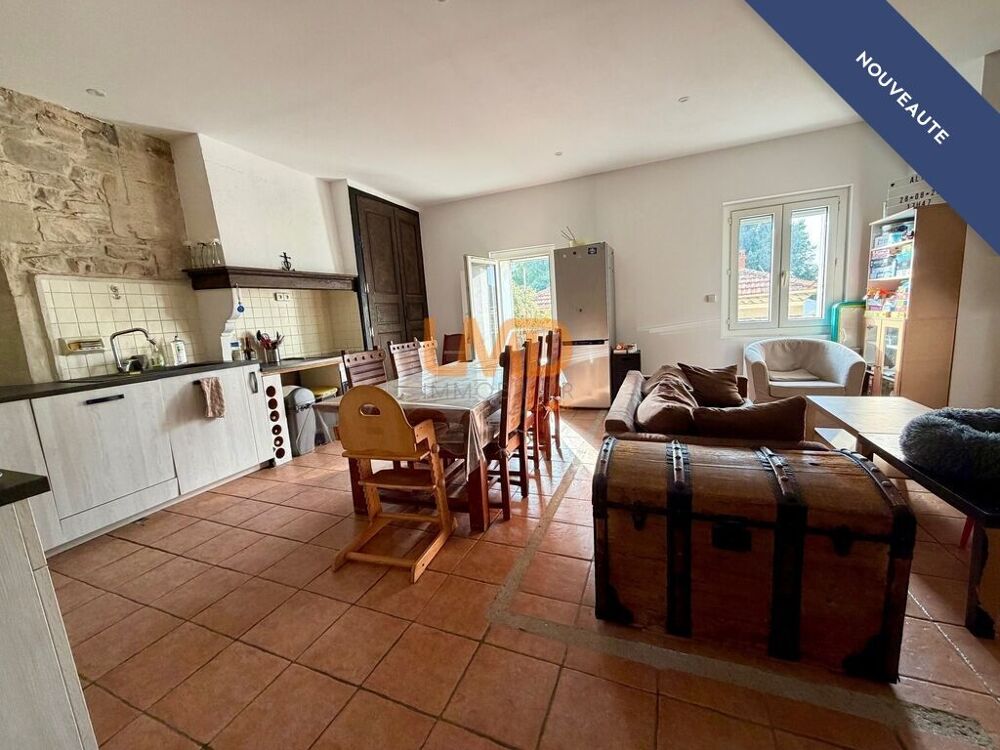 Uchaud - Appartement de caractère 100m2 - 3 chambres