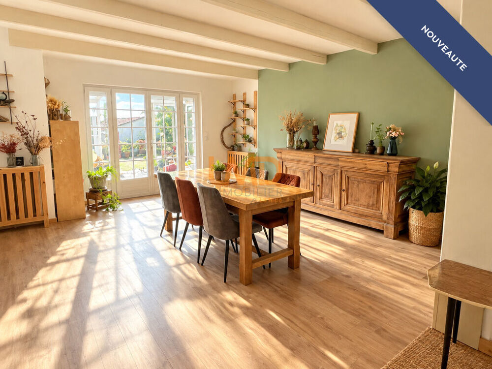 Vente Maison Villa rénovée 150 m² .terrain de 1189m2.dependances .piscine La garde-adhémar