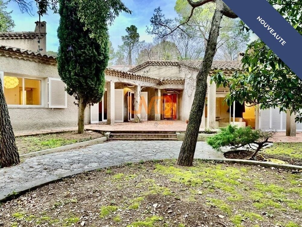 adresse d'exception-villa plain pied-parc arboré-beaux volumes