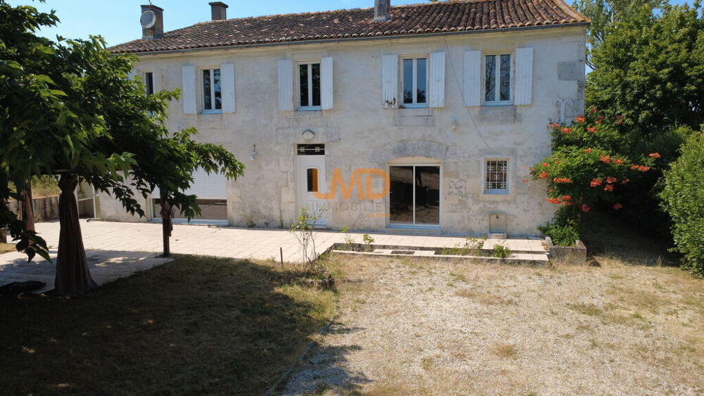 Maison charentaise de caractère aux environs de Cognac