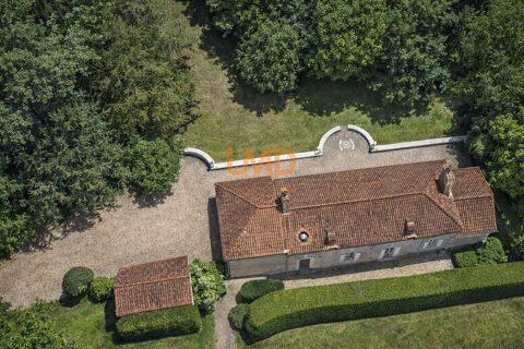   Demeure de caract�re, 17e si�cle Maison - 8 pi�ce(s) - 261 m�