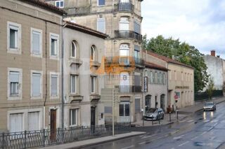  Maison à vendre 650 m²