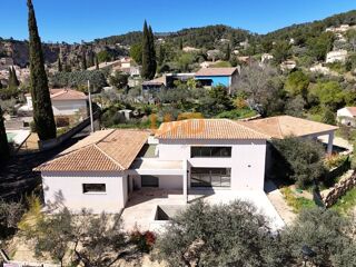  Maison � vendre 5 pi�ces 219 m�