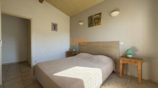  Maison à vendre 15 + pièces 345 m²