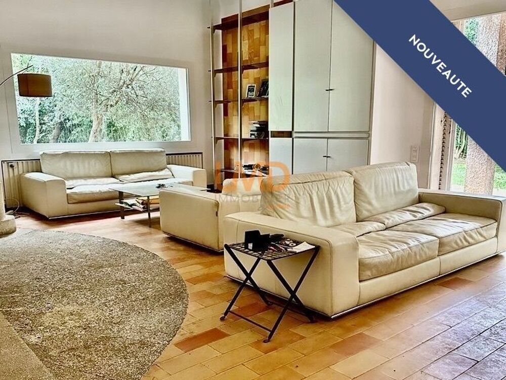 adresse d'exception-villa plain pied-parc arboré-beaux volumes