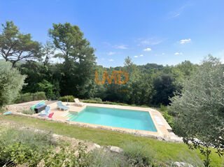  Maison à vendre 5 pièces 130 m² Flayosc