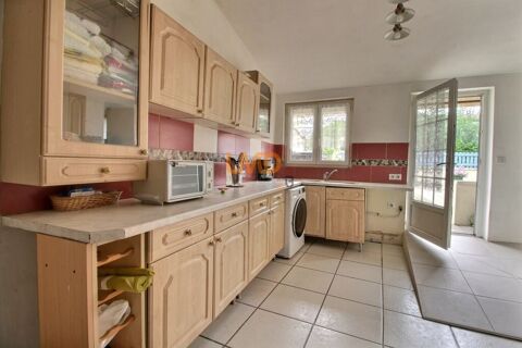   Maison de village Maison - 6 pi�ce(s) - 141 m�