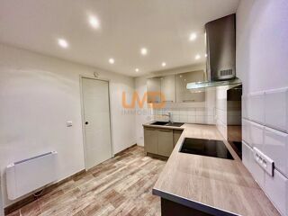  Maison à louer 4 pièces 100 m²