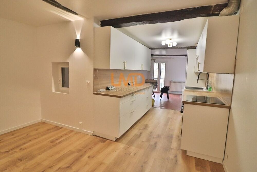 Vente Maison Saint Maximin – Maison de ville rénovée – Terrasse 27m2 – Garage Saint-maximin-la-sainte-baume
