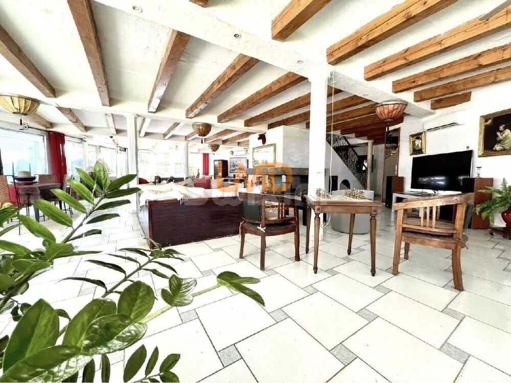 � vendre  Maison Vestric-et-Candiac (30600)