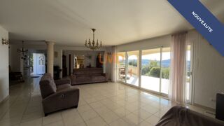  Maison � vendre 5 pi�ces 210 m�