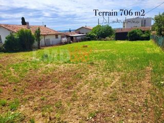  Terrain � vendre 706 m�