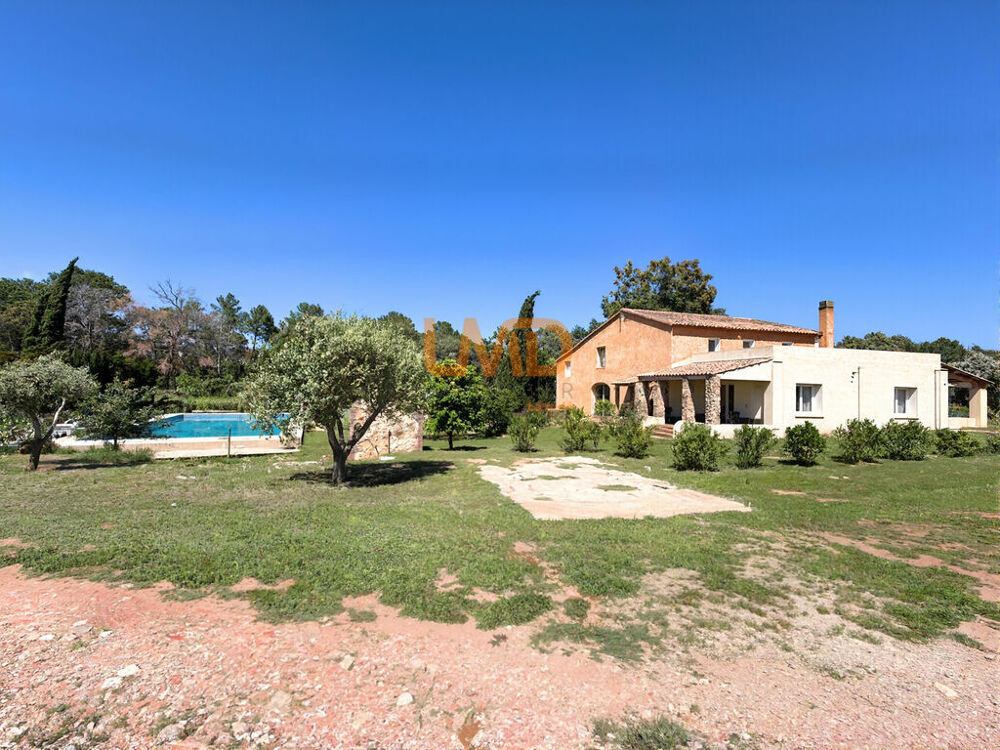 Maison 9 pièces 265 m² · à La Motte · 265 m² · 990 000 €