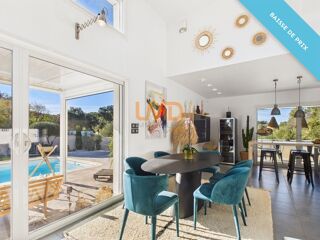 Vente Maison Elégante villa 5 pièces piscine garage Boissières