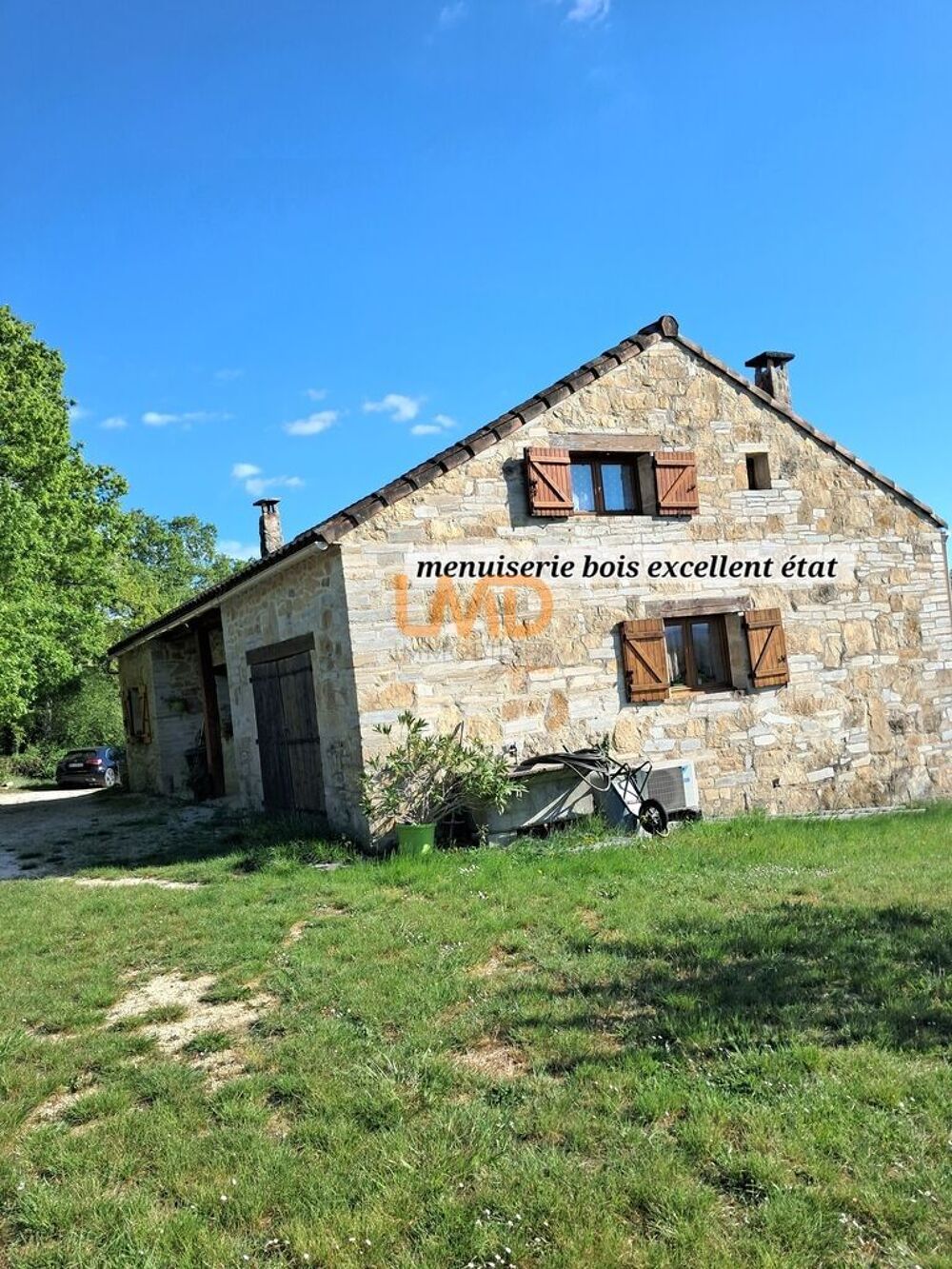 Maison Cévenole sur magnifique terrain de 27 672m2, avec piscine