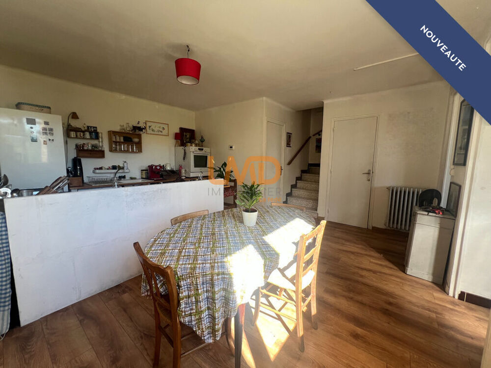 Vente Maison Maison de village en pierre – Fort potentiel – Centre village Saint-privat