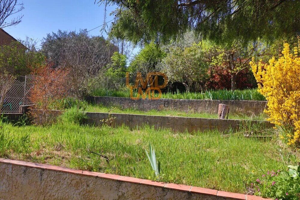 Saint Maximin: Maison T4 127m2 terrain 1000m2