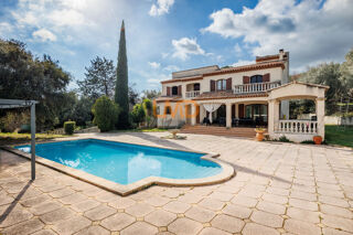  Maison à vendre 6 pièces 270 m² Marseille