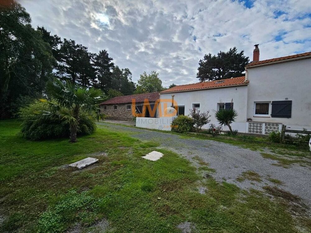 Ancienne Longère rénovée 220m² à Frossay