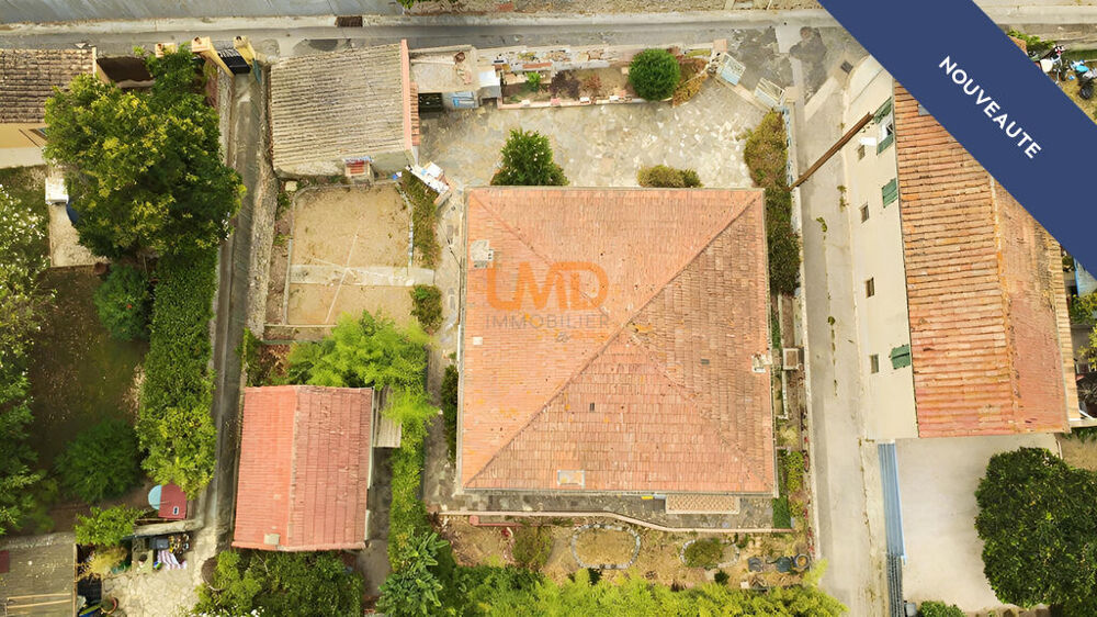Vente Maison Maison à réinventer – 3 chambres, garage et terrain 420 m² Toulon