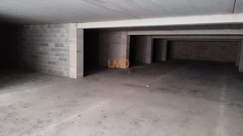  Parking / Garage � louer 28 m�
