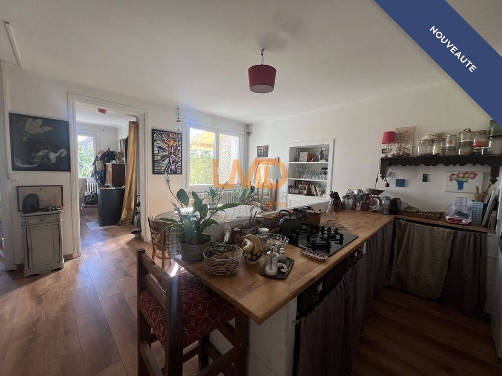 Vente Maison Maison de village en pierre – Fort potentiel – Centre village Saint-privat