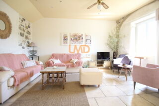  Maison à vendre 11 pièces 257 m²