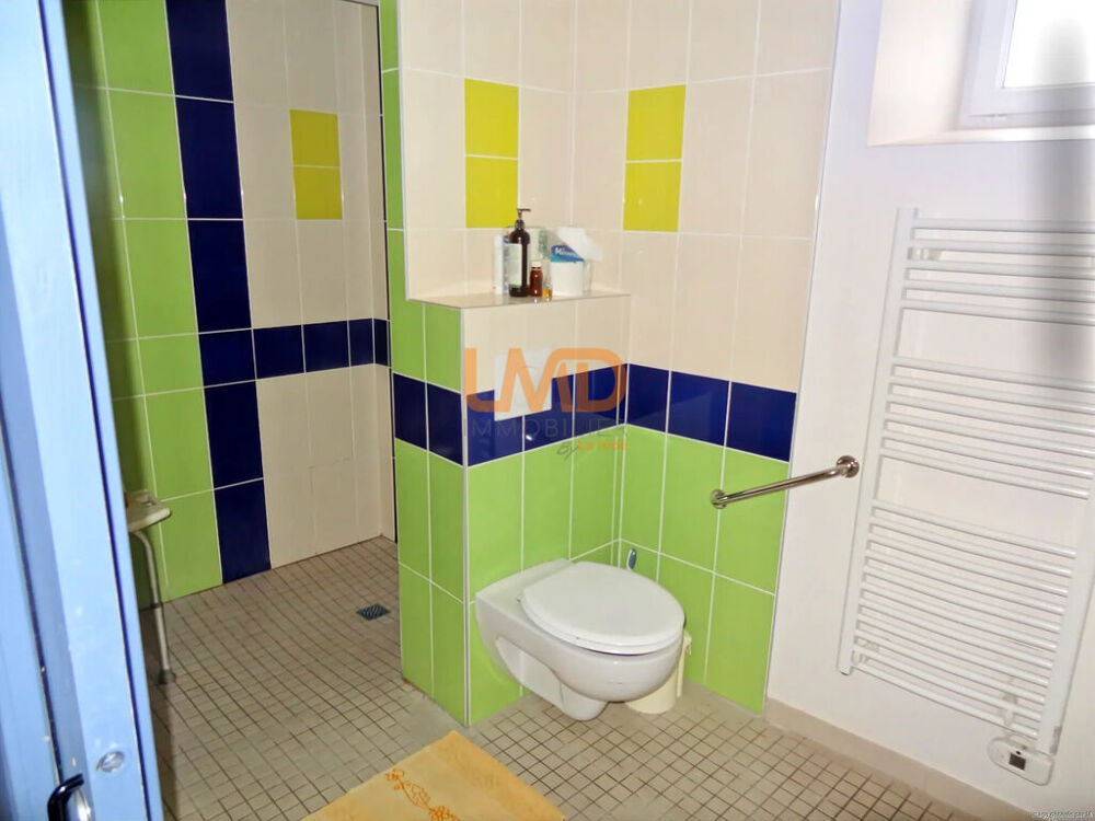 Vente Maison Maison 150 m2 sur étage centre ville Neuvic