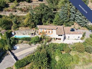 Vente Maison Propriété de caractère 360 m² avec piscine Vals-les-bains