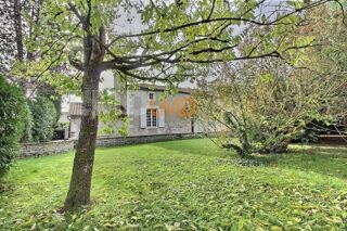  Maison à vendre 8 pièces 261 m²