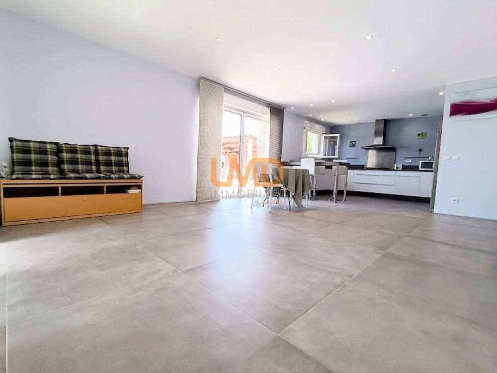 Villa-piscine-espace détente-potentiel de 2 logements