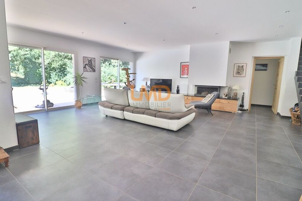 Vente Maison Nans-les-Pins – Propriété d'exception T5 de 231 m² Nans-les-pins