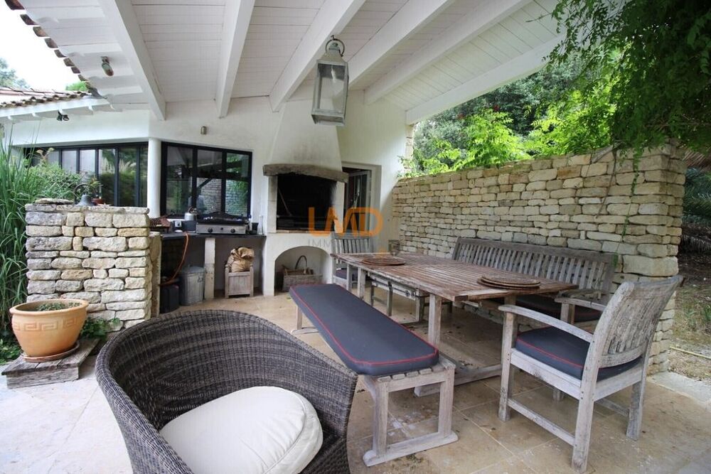 Maison familiale avec piscine chauffée  Proximité plage