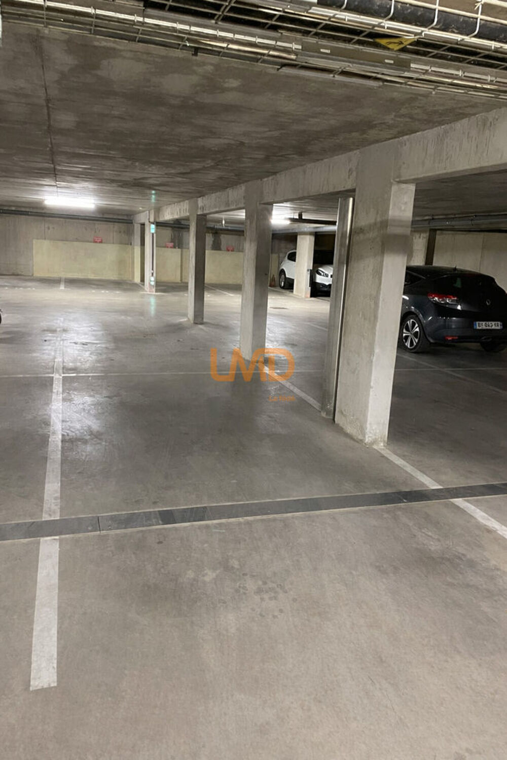 Vente Parking/Garage Place de parking sécurisée Brignoles Brignoles