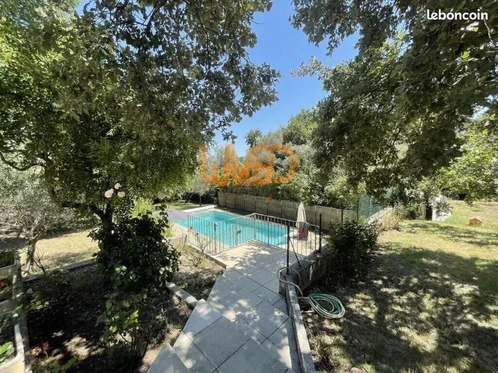 Vente Maison Villa avec gîte  sur 6200m2 de terrain, Piscine. Garage Saint restitut