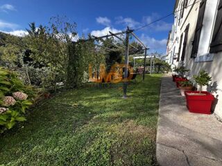  Maison � vendre 9 pi�ces 245 m�